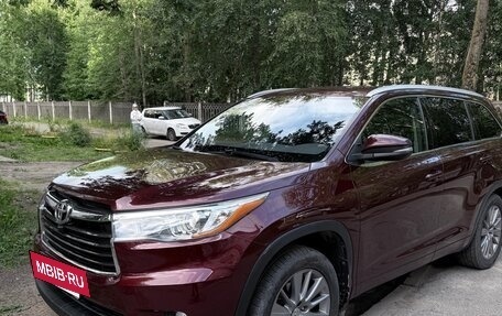 Toyota Highlander III, 2014 год, 2 550 000 рублей, 3 фотография
