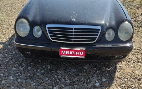 Mercedes-Benz E-Класс, 2000 год, 500 000 рублей, 9 фотография