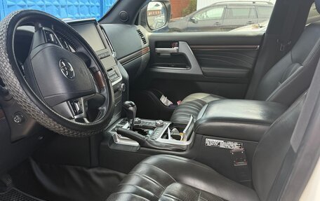 Toyota Land Cruiser 200, 2019 год, 8 750 000 рублей, 3 фотография