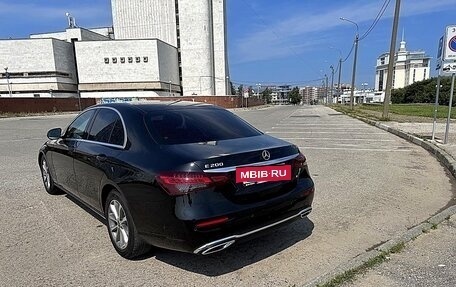 Mercedes-Benz E-Класс, 2021 год, 3 600 000 рублей, 6 фотография