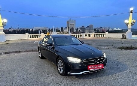 Mercedes-Benz E-Класс, 2021 год, 3 600 000 рублей, 9 фотография
