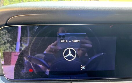 Mercedes-Benz E-Класс, 2021 год, 3 600 000 рублей, 20 фотография