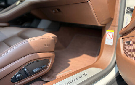 Porsche Taycan I, 2024 год, 21 440 000 рублей, 11 фотография