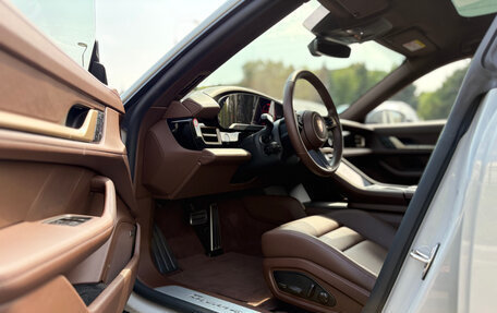Porsche Taycan I, 2024 год, 21 440 000 рублей, 16 фотография