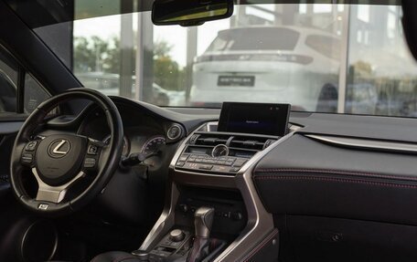 Lexus NX I, 2014 год, 2 995 000 рублей, 10 фотография