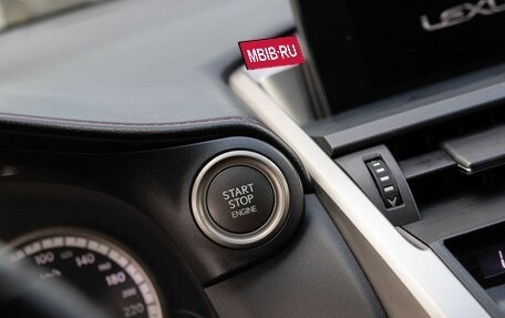Lexus NX I, 2014 год, 2 995 000 рублей, 16 фотография