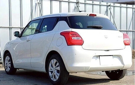 Suzuki Swift V, 2023 год, 1 250 000 рублей, 2 фотография
