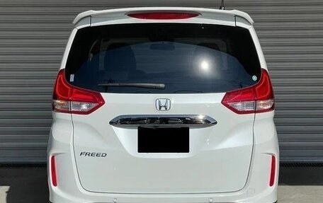 Honda Freed II, 2023 год, 1 399 000 рублей, 3 фотография