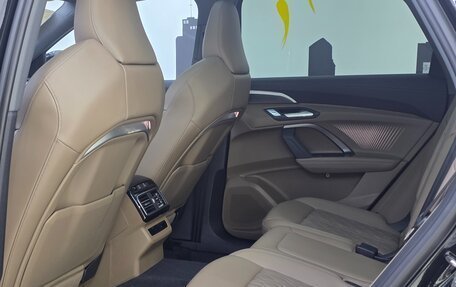 Audi Q5, 2026 год, 5 900 000 рублей, 11 фотография