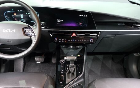 KIA Niro, 2023 год, 2 370 000 рублей, 7 фотография