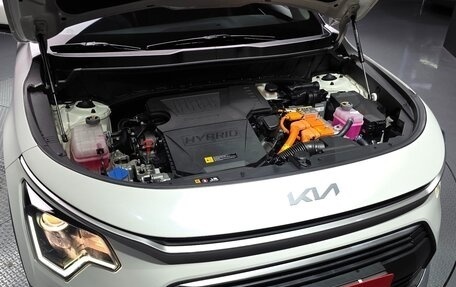 KIA Niro, 2023 год, 2 370 000 рублей, 5 фотография