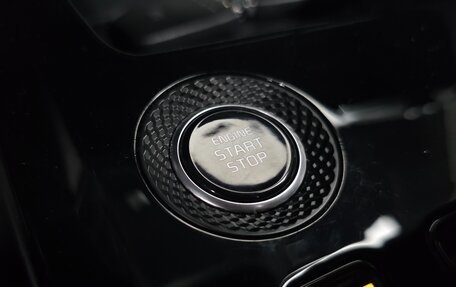 KIA Niro, 2023 год, 2 370 000 рублей, 17 фотография