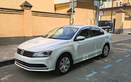 Volkswagen Jetta VI, 2017 год, 950 000 рублей, 3 фотография