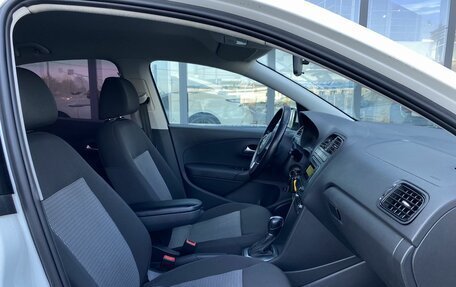Volkswagen Polo VI (EU Market), 2014 год, 649 000 рублей, 17 фотография