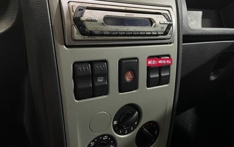 Renault Logan I, 2005 год, 239 000 рублей, 13 фотография