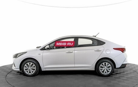 Hyundai Solaris II рестайлинг, 2022 год, 1 620 000 рублей, 8 фотография