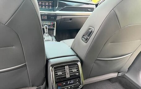 Volkswagen Passat B8 рестайлинг, 2022 год, 2 000 098 рублей, 15 фотография