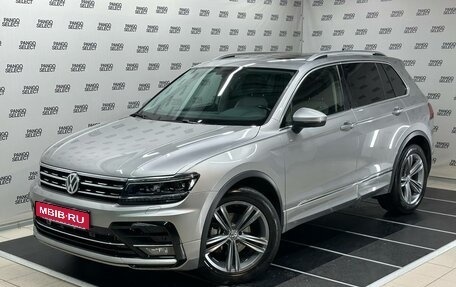 Volkswagen Tiguan II, 2018 год, 3 359 200 рублей, 1 фотография