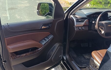 Chevrolet Tahoe IV, 2016 год, 3 199 000 рублей, 10 фотография