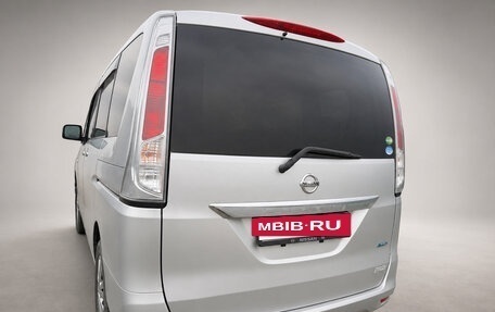 Nissan Serena IV, 2013 год, 900 000 рублей, 4 фотография