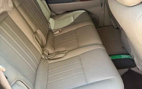Toyota Land Cruiser 100 рестайлинг 2, 2005 год, 3 000 000 рублей, 2 фотография