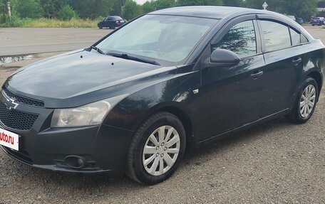 Chevrolet Cruze II, 2010 год, 430 000 рублей, 4 фотография