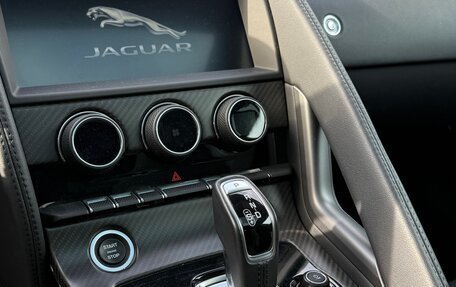 Jaguar F-Type I рестайлинг 2, 2020 год, 5 800 000 рублей, 12 фотография