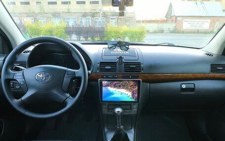 Toyota Avensis III рестайлинг, 2007 год, 700 000 рублей, 7 фотография
