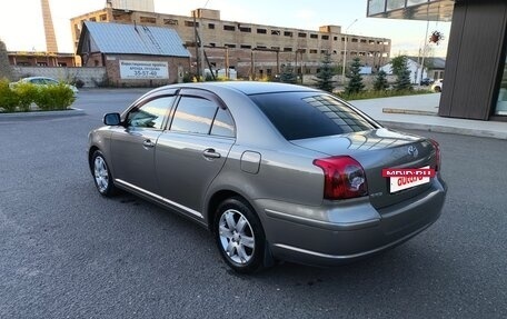 Toyota Avensis III рестайлинг, 2007 год, 700 000 рублей, 3 фотография