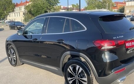 Mercedes-Benz GLA, 2020 год, 3 700 000 рублей, 2 фотография