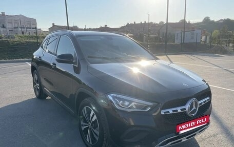 Mercedes-Benz GLA, 2020 год, 3 700 000 рублей, 6 фотография
