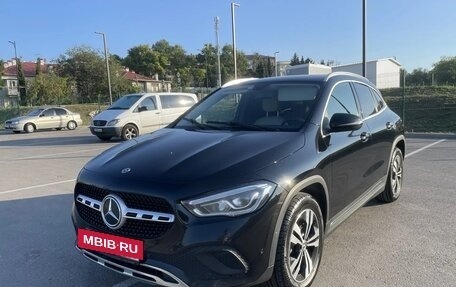 Mercedes-Benz GLA, 2020 год, 3 700 000 рублей, 4 фотография