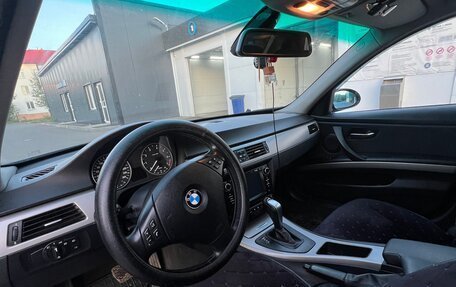 BMW 3 серия, 2007 год, 750 000 рублей, 14 фотография