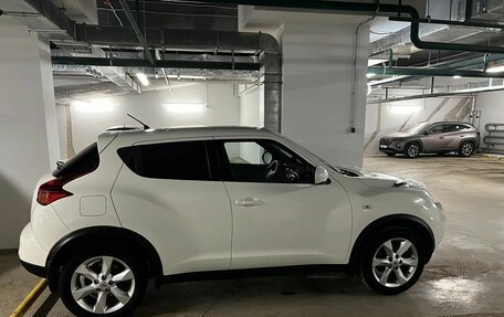 Nissan Juke II, 2011 год, 1 300 000 рублей, 4 фотография