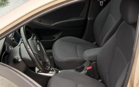 Hyundai Solaris II рестайлинг, 2011 год, 750 000 рублей, 7 фотография