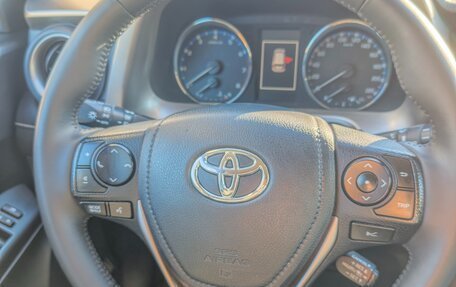 Toyota RAV4, 2017 год, 2 350 000 рублей, 25 фотография
