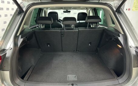 Volkswagen Tiguan II, 2018 год, 3 359 200 рублей, 17 фотография