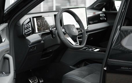 Volkswagen Tiguan, 2026 год, 4 999 000 рублей, 16 фотография
