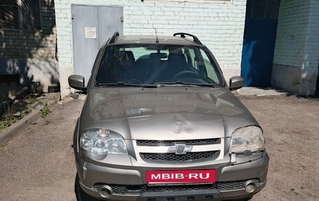 Chevrolet Niva I рестайлинг, 2016 год, 280 000 рублей, 1 фотография