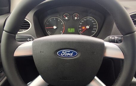 Ford Focus II рестайлинг, 2005 год, 300 000 рублей, 18 фотография