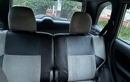 Toyota RAV4, 2002 год, 650 000 рублей, 10 фотография