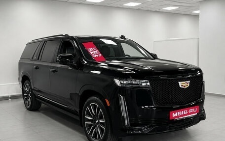 Cadillac Escalade V, 2023 год, 12 995 000 рублей, 2 фотография