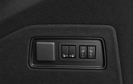 Cadillac Escalade V, 2023 год, 12 995 000 рублей, 11 фотография