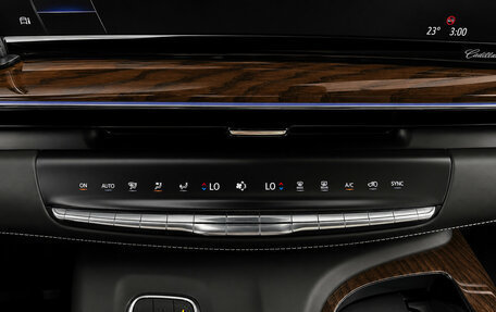 Cadillac Escalade V, 2023 год, 12 995 000 рублей, 34 фотография