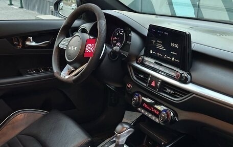 KIA Cerato IV, 2022 год, 2 090 000 рублей, 14 фотография