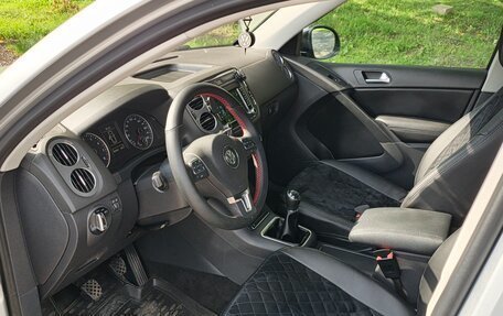 Volkswagen Tiguan I, 2011 год, 920 000 рублей, 12 фотография