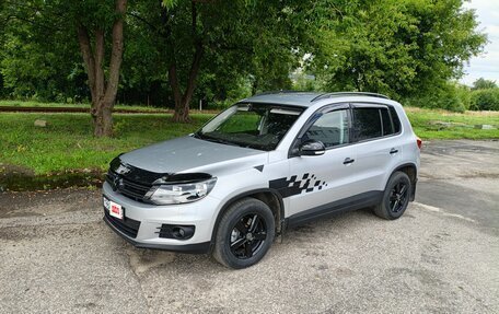 Volkswagen Tiguan I, 2011 год, 920 000 рублей, 4 фотография