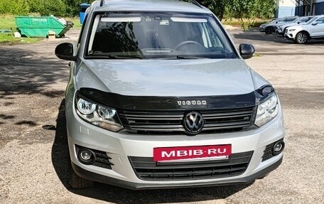 Volkswagen Tiguan I, 2011 год, 920 000 рублей, 2 фотография