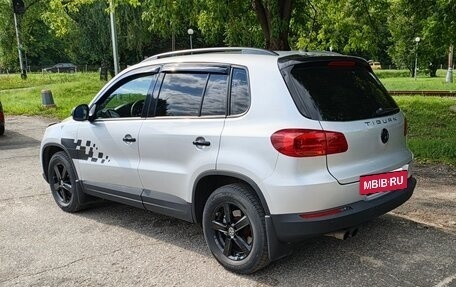 Volkswagen Tiguan I, 2011 год, 920 000 рублей, 6 фотография