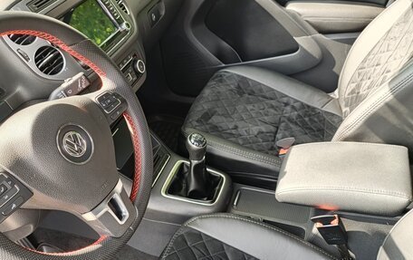 Volkswagen Tiguan I, 2011 год, 920 000 рублей, 13 фотография